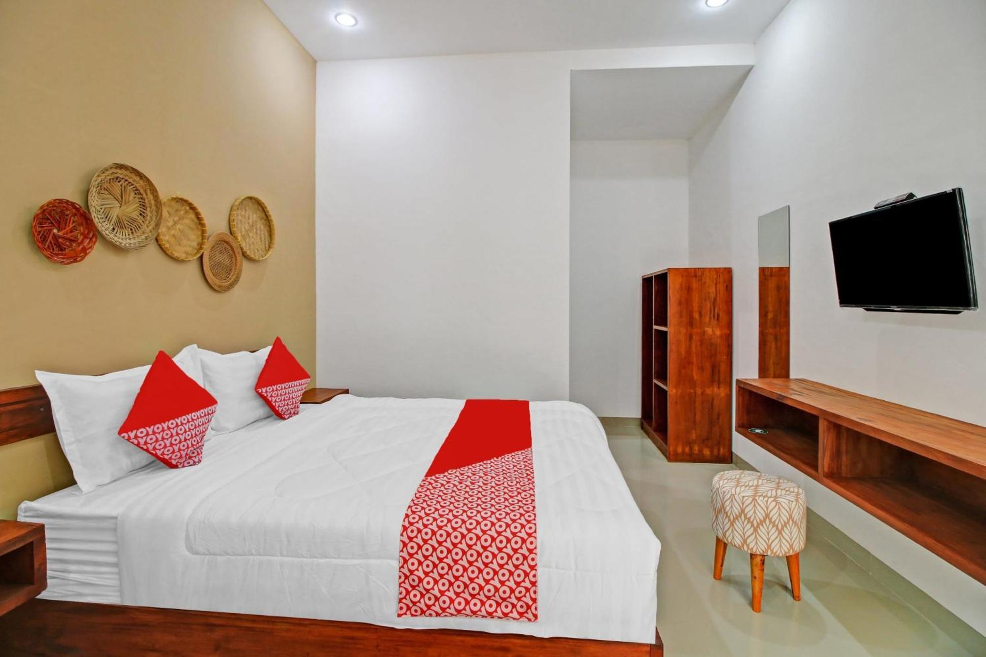 Oyo 90820 Madania Guesthouse Syariah Mataram Exterior foto